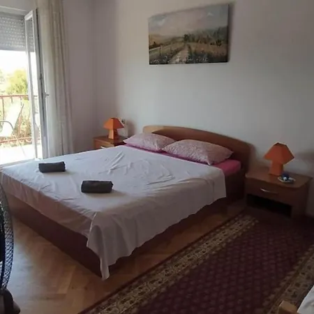 Kamen Apartman